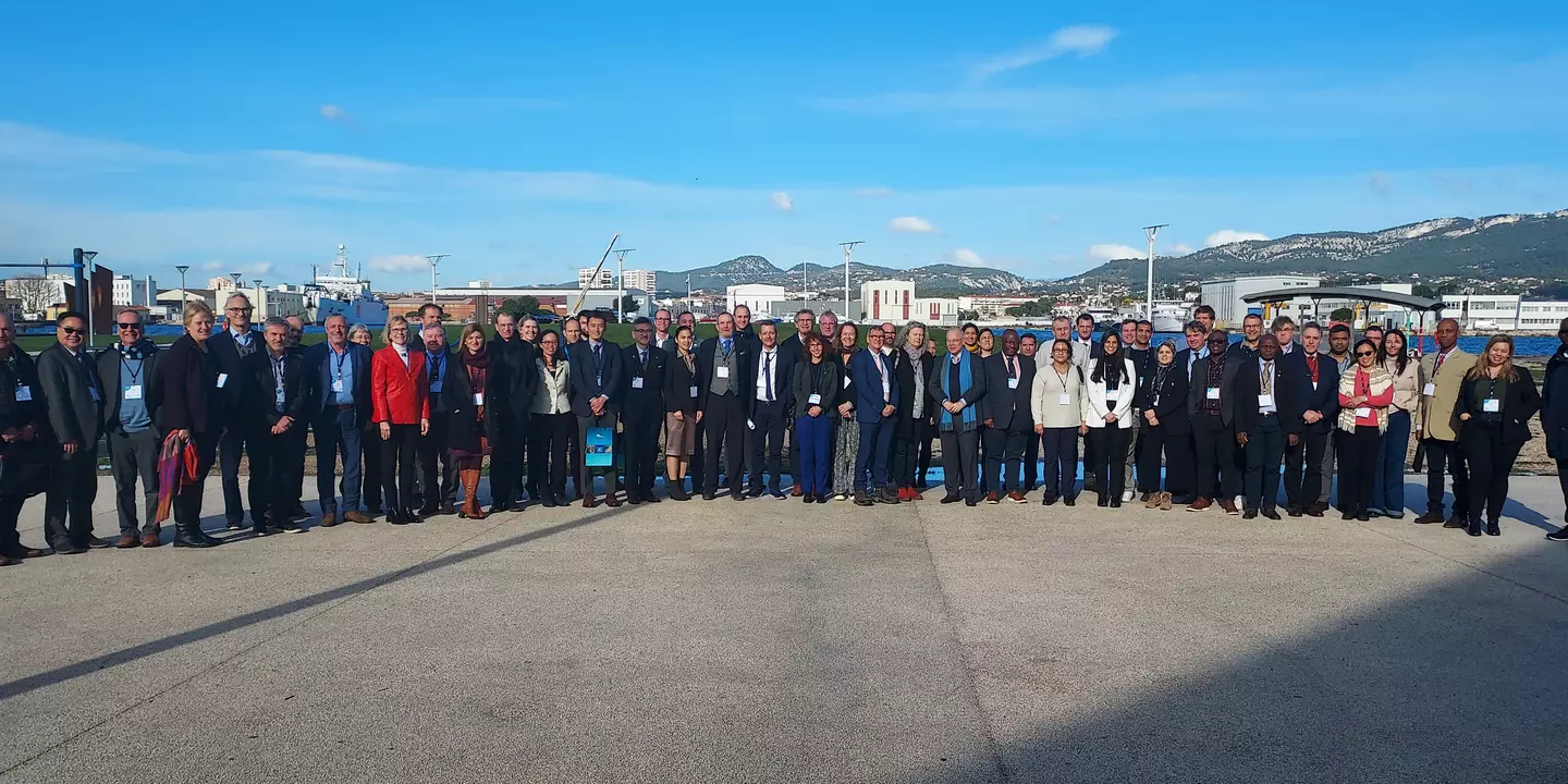 Plus de cent dirigeants et dirigeantes d’institutions scientifiques, experts scientifiques et industriels se réunissent pour discuter du futur de l’observation de l'océan global