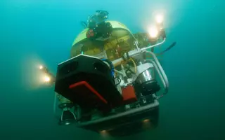 HROV Ariane - Immersion dans la rade de Brest.