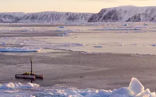 Navire autonome conçu et déployé par l’Ifremer lors de la campagne Dark Edge en octobre 2021 dans la baie du Baffin en océan Arctique.